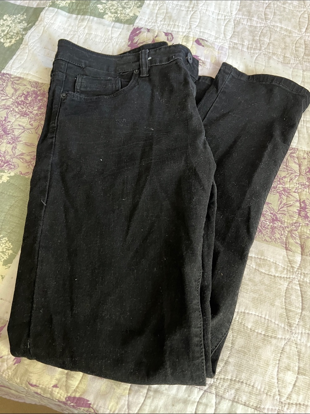 Black Men’s  Straight-Leg Jeans - Picture 4 of 5